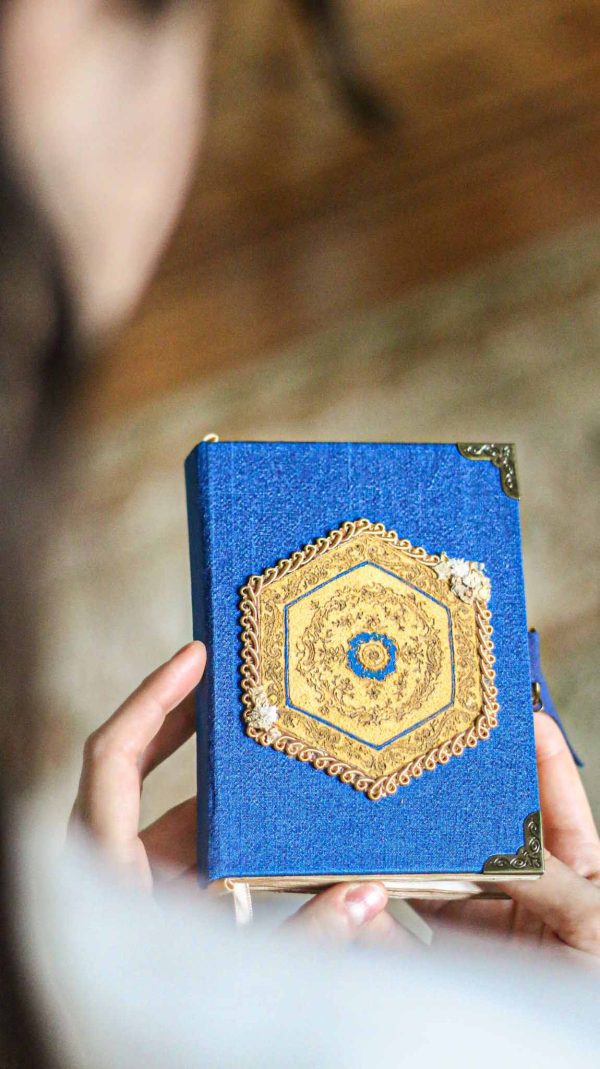 Cuaderno azul con azulejo - Imagen 2